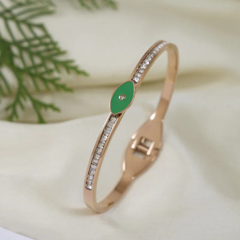 Stainless Steel Green Eye Kada
